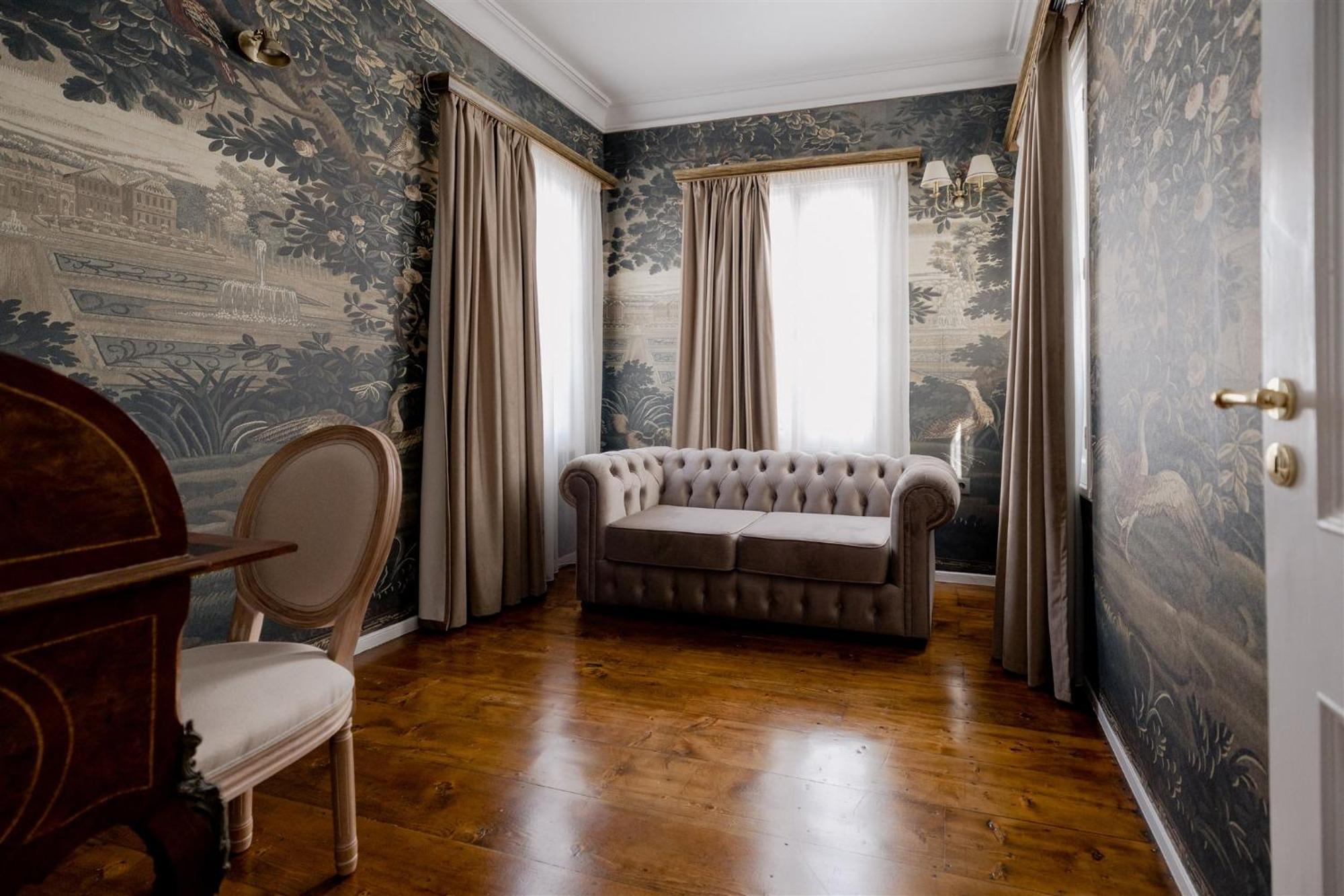 Victoria Mansion A Luxurious Neoclassical Experience Rhodes City ภายนอก รูปภาพ