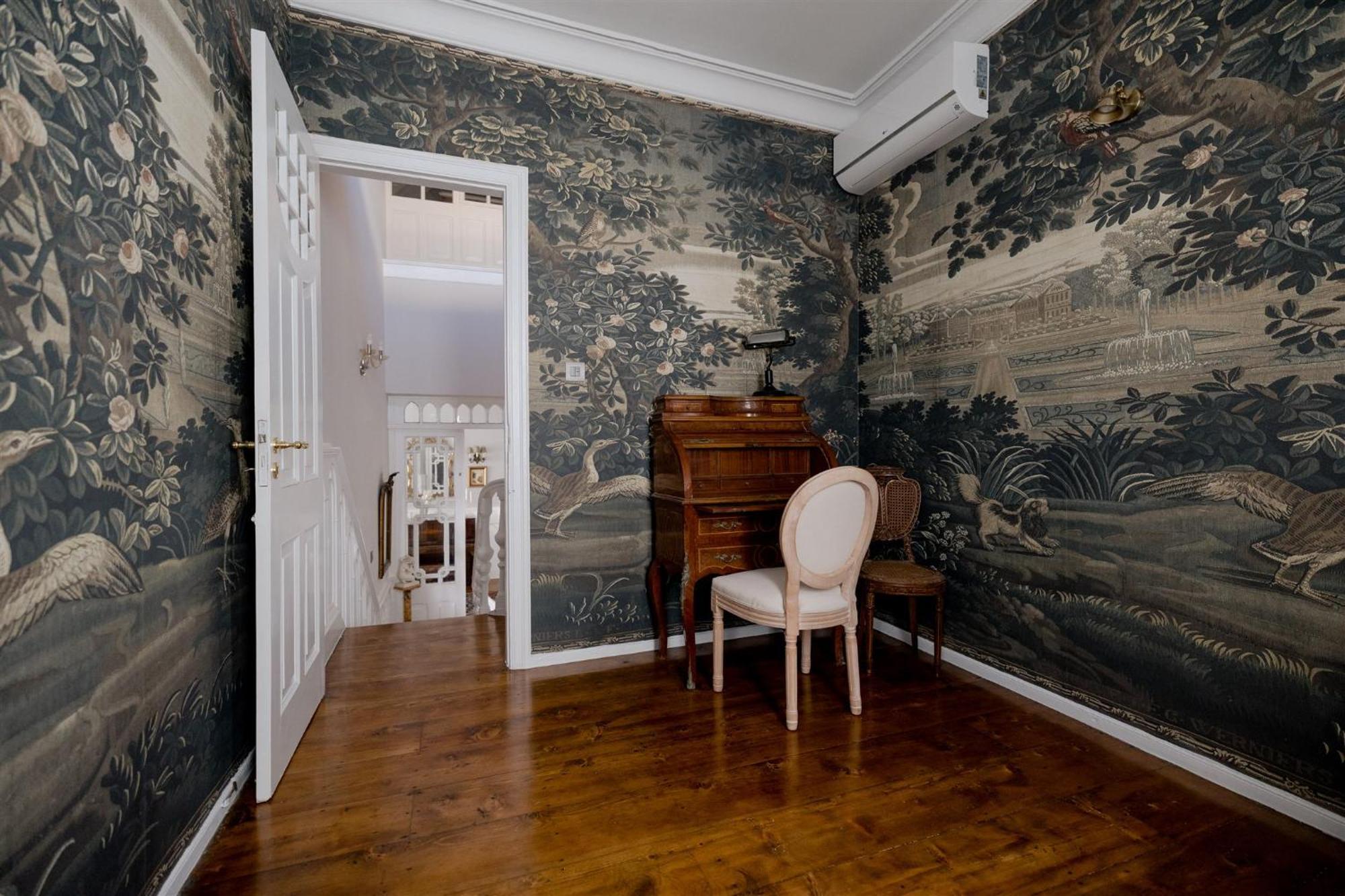 Victoria Mansion A Luxurious Neoclassical Experience Rhodes City ภายนอก รูปภาพ