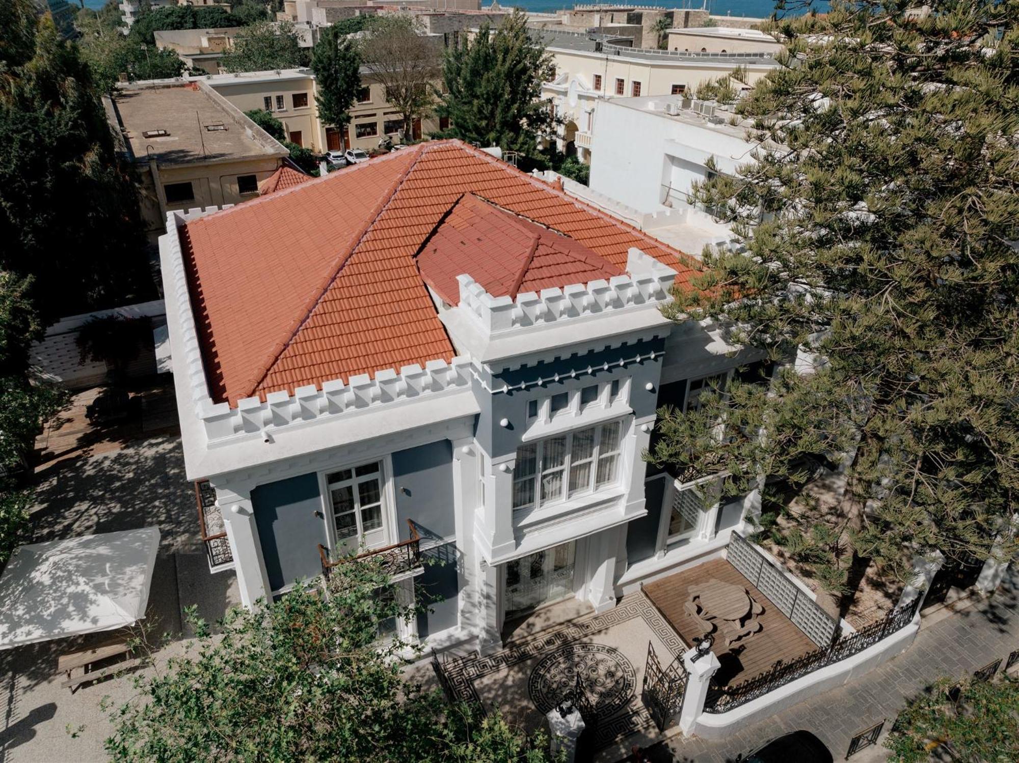 Victoria Mansion A Luxurious Neoclassical Experience Rhodes City ภายนอก รูปภาพ